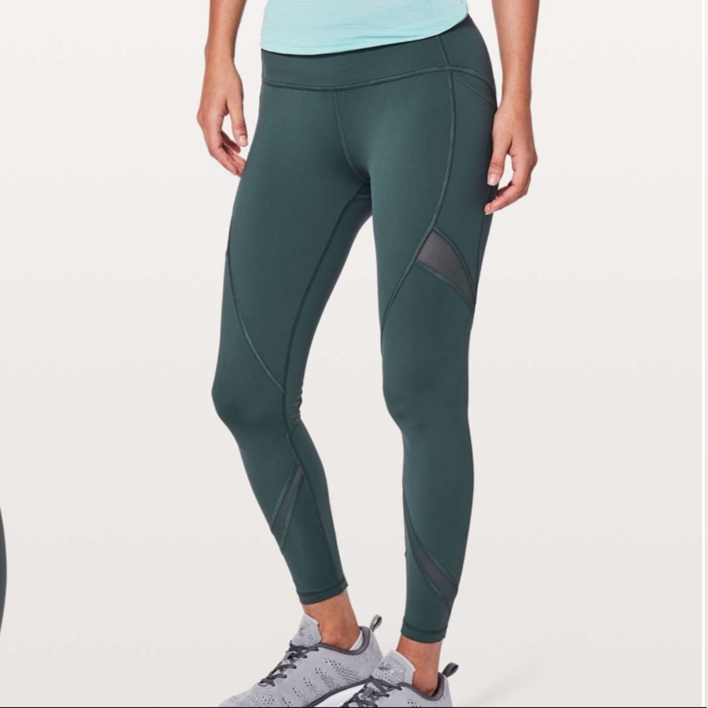 COPY - Lululemon LIMITED EDITION On Pace Tight 7/8 25”